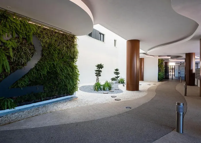 Roof View 5 By Interhome 아파트 에스테포나